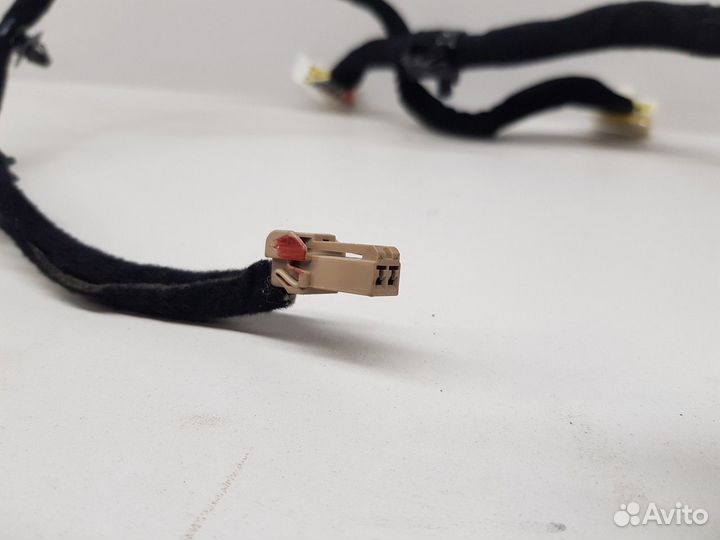 Электропроводка обшивки двери передняя правая