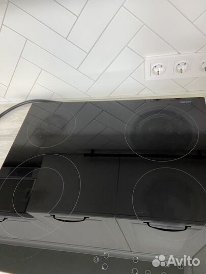 Электрическая варочная поверхность (панель)