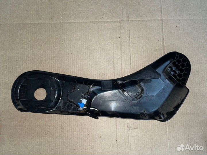 Накладка сиденья передняя правая Mercedes-Benz