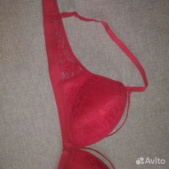 Бюстгалтер новый