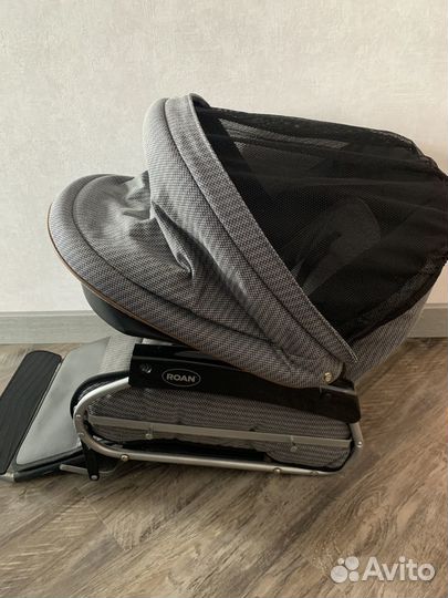 Продам детскую коляску 2в1