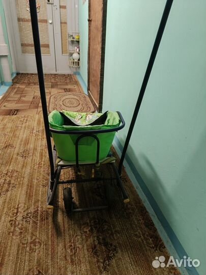 Детские санки с колесами