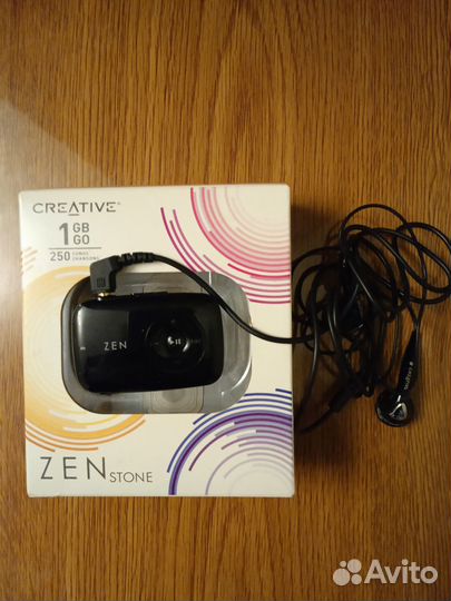 Плеер creative ZEN stone