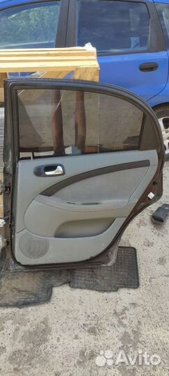 Задняя правая дверь chevrolet lacetti хэтчбек