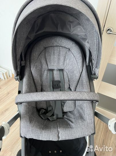 Коляска Stokke