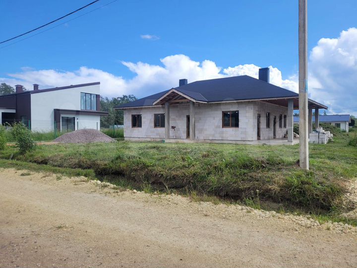 Дом 240 м² на участке 10 сот.