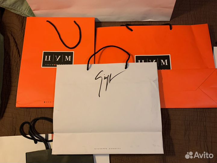 Пакеты фирменные