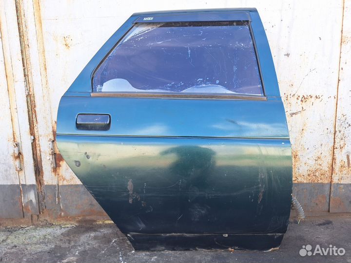 Задняя правая дверь Ваз 2110, 2112