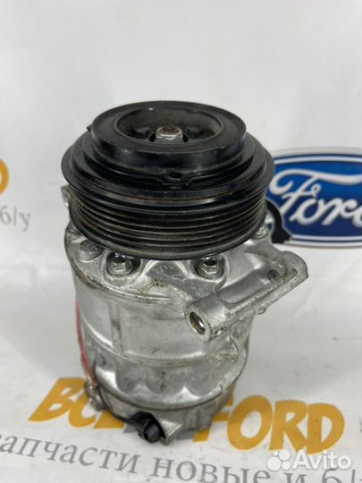 Компрессор кондиционера Land Rover Discovery