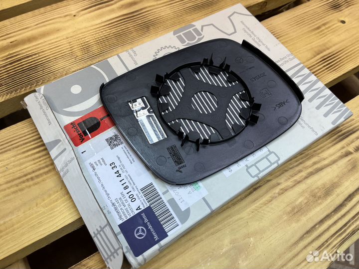 Элемент зеркальный Mercedes Vito