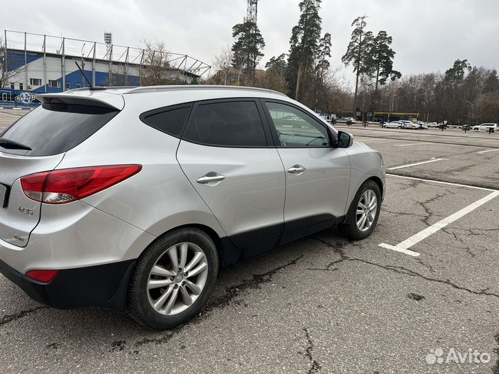 Hyundai ix35 2.0 AT, 2011, 177 000 км