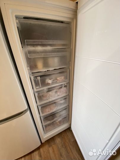 Морозильник indesit