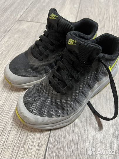Кроссовки nike air max invigor