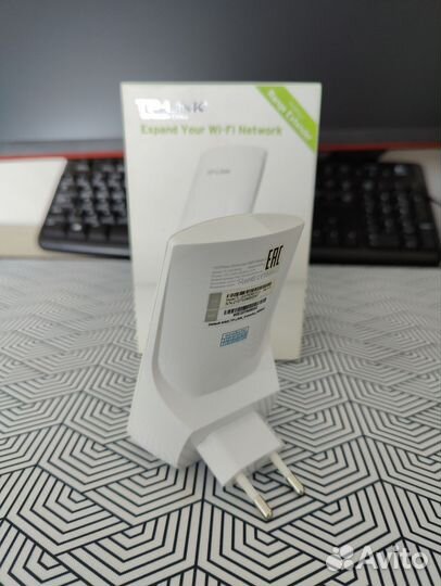 Wi-Fi усилитель, репитер TP-link TL-WA750RE
