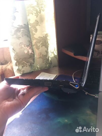 Нетбук samsung NC110