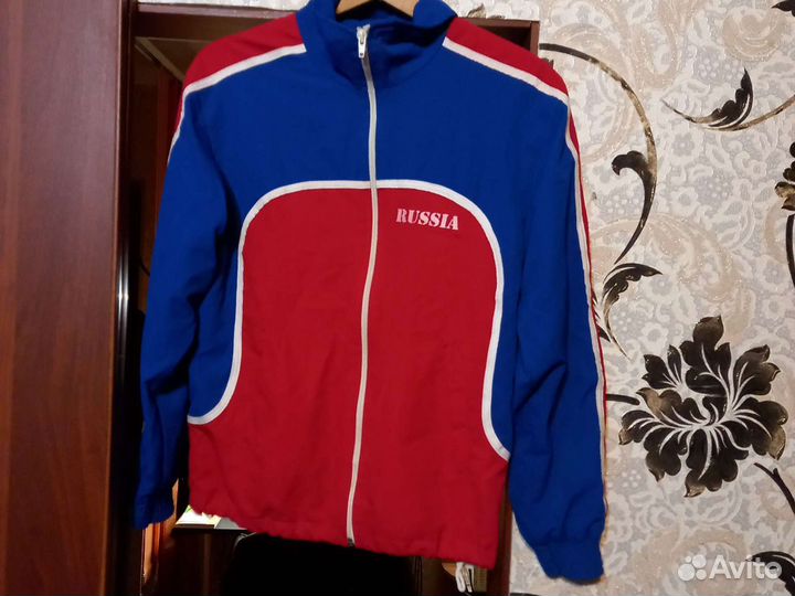 Одежда для спорта мужская