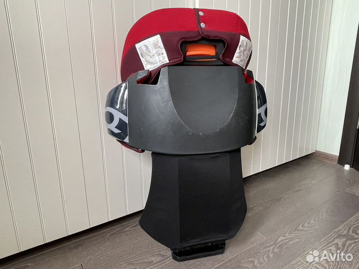 Детское автокресло Cybex Solution 15-36кг 3-12 лет