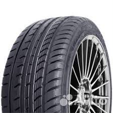 GT Radial Champiro UHP1 255/40 R19 96W