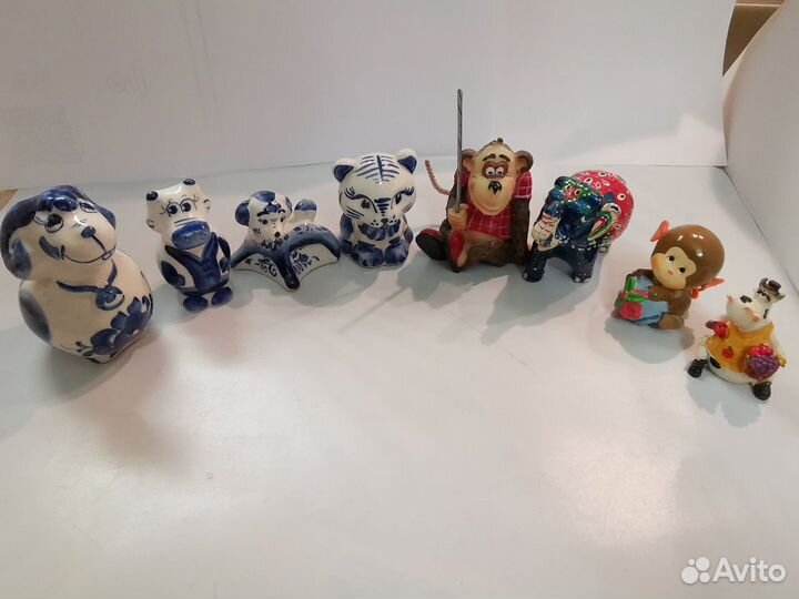 Фарфоровые статуэтки символы года