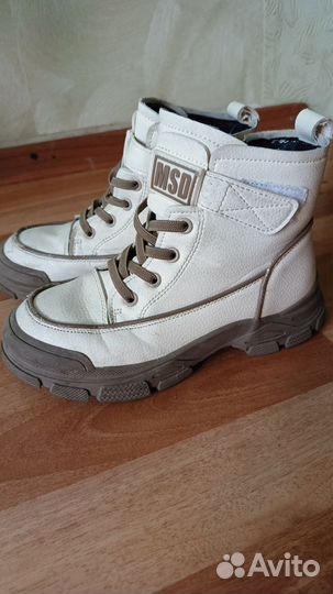 Ботинки на девочку 32