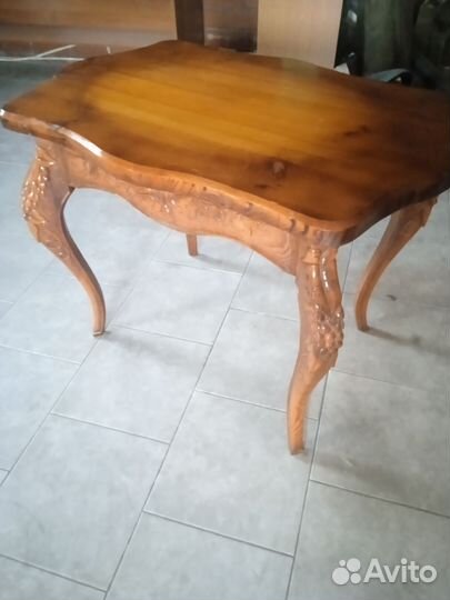 Стол ручной работы