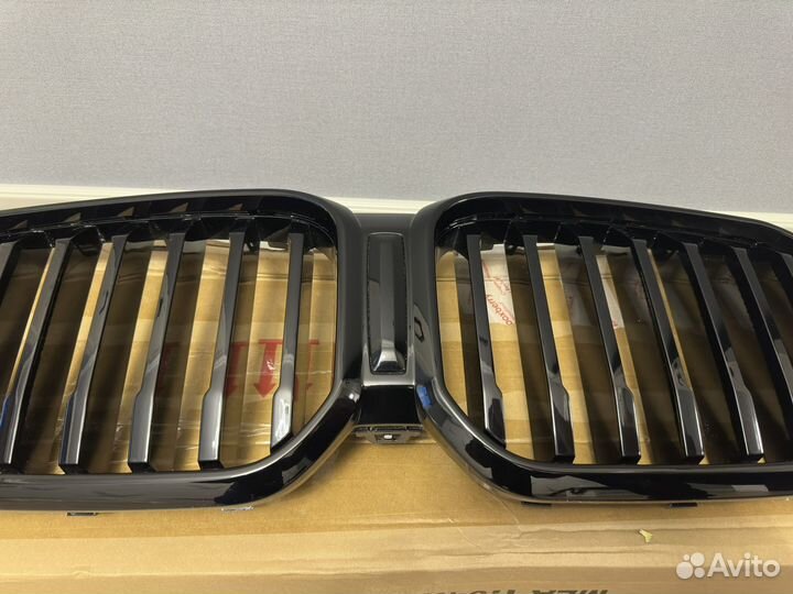 Решетка радиатора BMW x3