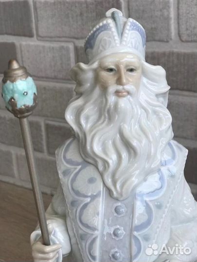 Фигурка Lladro Дед Мороз 01008411