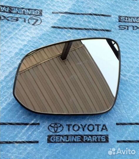 Зеркальный элемент toyota rav 4 (4) левый