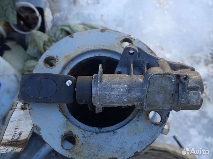 Замок зажигания ауди а6 с5 механика,автомат