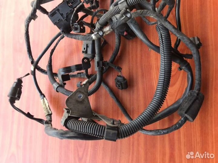 Проводка двигателя Vw Golf 5 BKC 2005