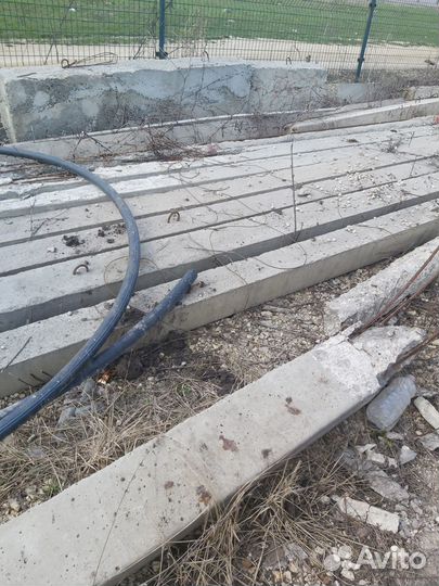 Бетонные столбы