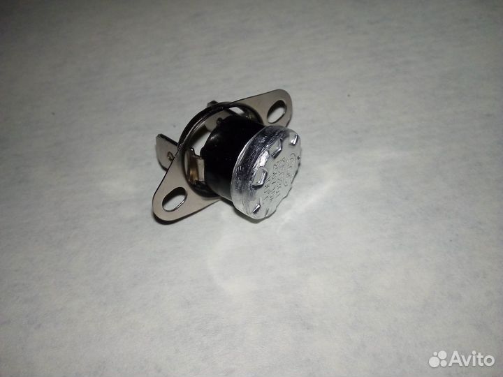 Термореле новые KSD301 NC 250V 10A на 100С NO/NC