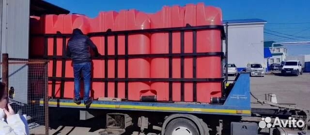 Емкости Пластиковые для перевозки в обрешетке