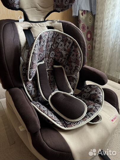 Детское автокресло
