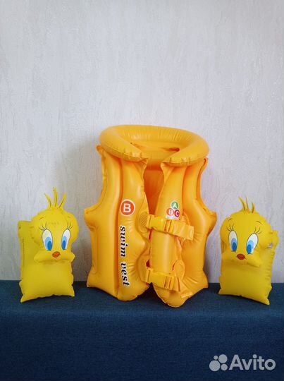 Жилет для плавания надувной с нарукавниками