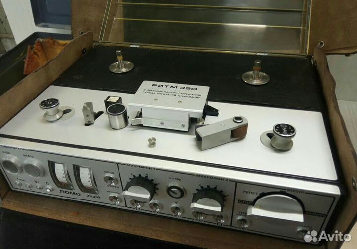 Магнитофон Ритм 320