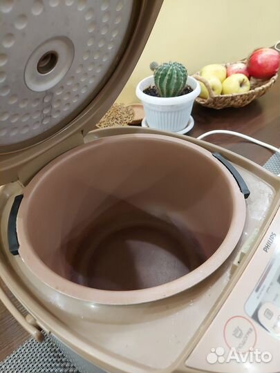 Мультиварка Philips HD3067