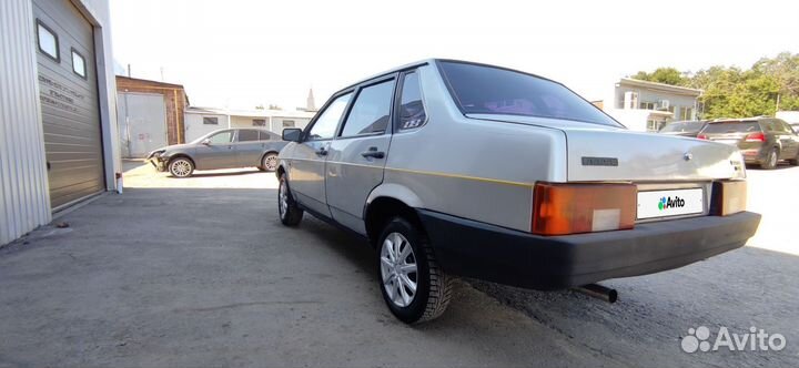 ВАЗ 21099, 2002
