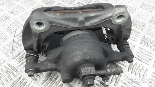 Суппорт тормозной передний левый chevrolet cruze J