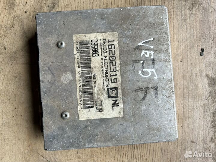 Блок управления Опель Вектра b 1.6