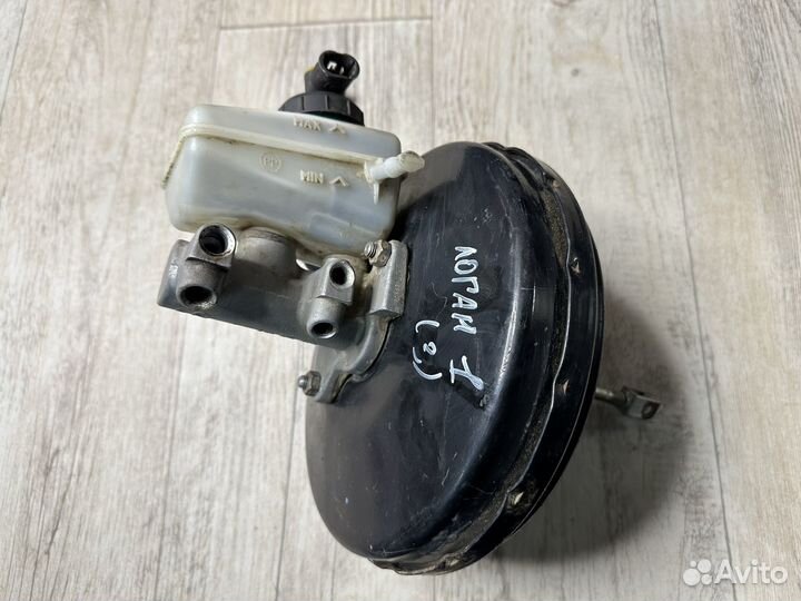 Вакуумный усилитель тормозов Renault Logan 1