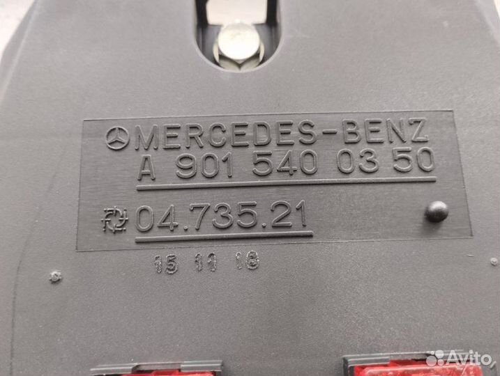 Блок предохранителей Mercedes Sprinter W909 OM646