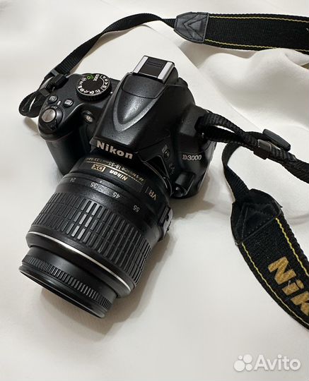 Зеркальный фотоаппарат nikon d3000