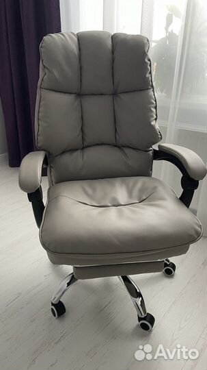Компьютерное кресло
