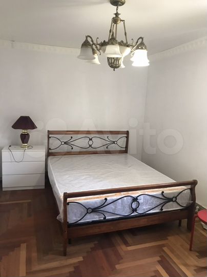 2-к. квартира, 42 м², 2/3 эт.