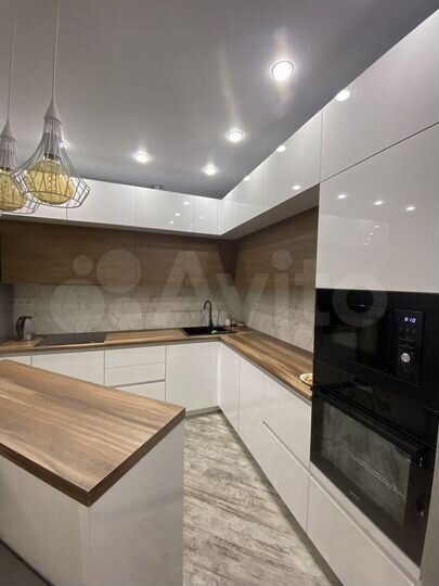 2-к. квартира, 61,2 м², 4/15 эт.