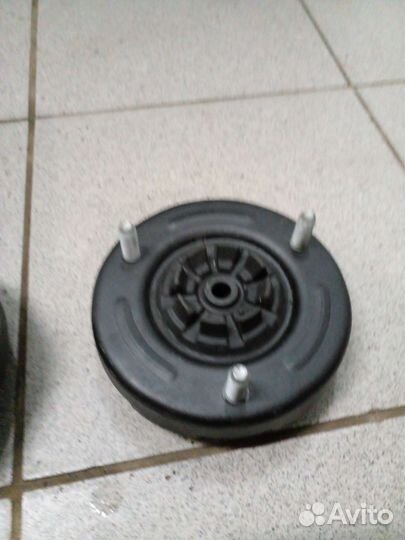 Опора стойки амортизатора Hyundai NF Sonata