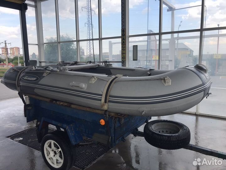 Лодка Gladiator 330 +прицеп