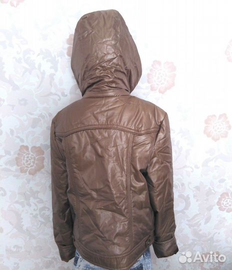 Детская,новая куртка с этикеткой на осень-весна