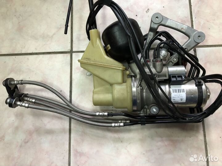 Насос гидравлический активной подвески Cayenne 957